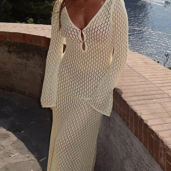 White Casual Women's Crocheted V-Neck Backless Ruched Waist Bodycon Dress - Picture 2 of 11